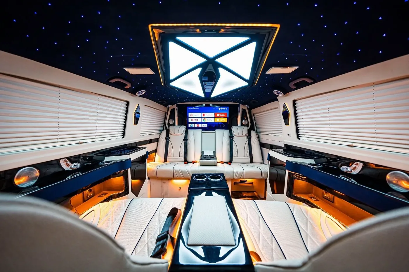 Fatih Mercedes V-Class Transfer