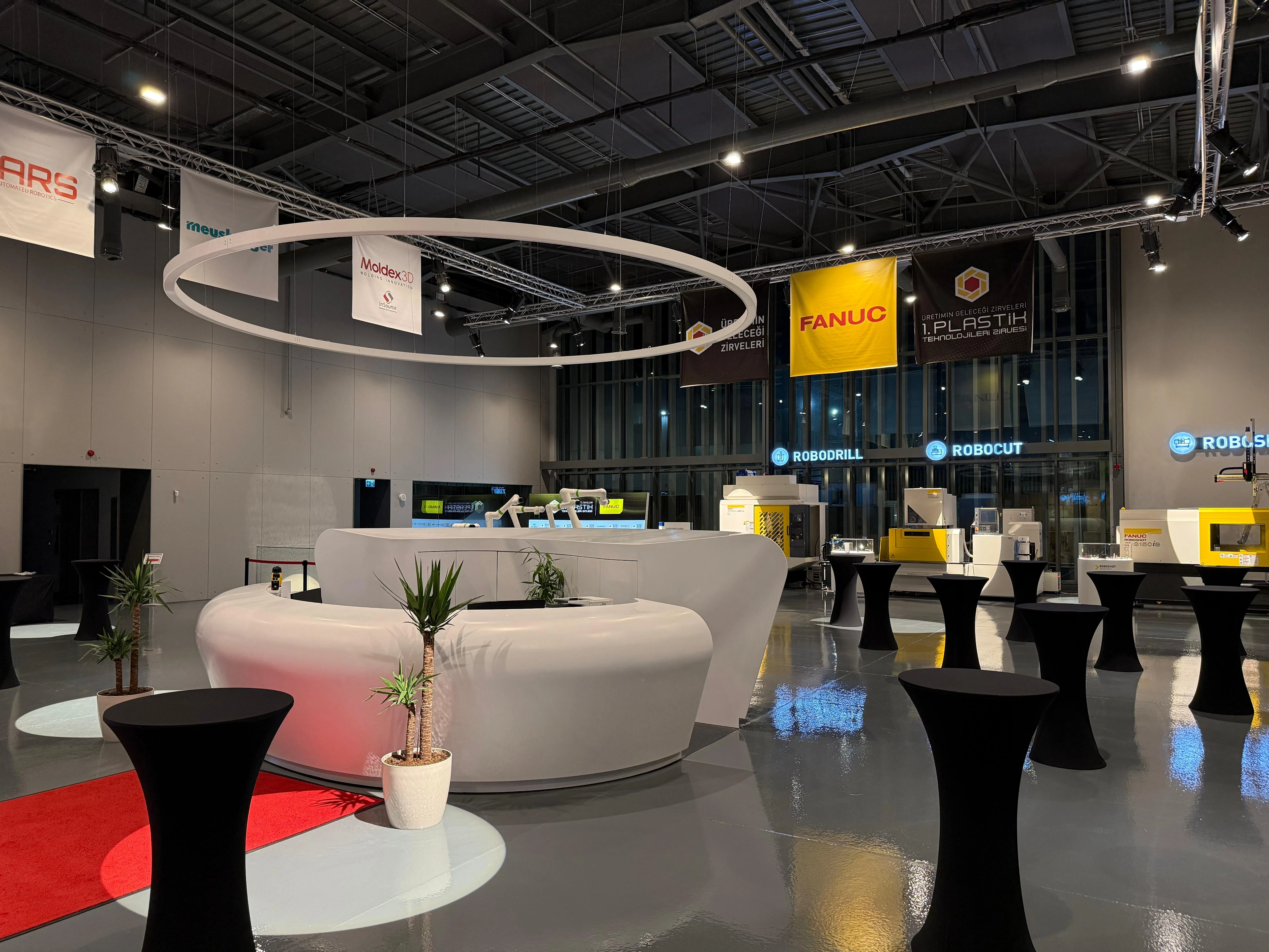 Corporate Event Organization on-site photo 1
