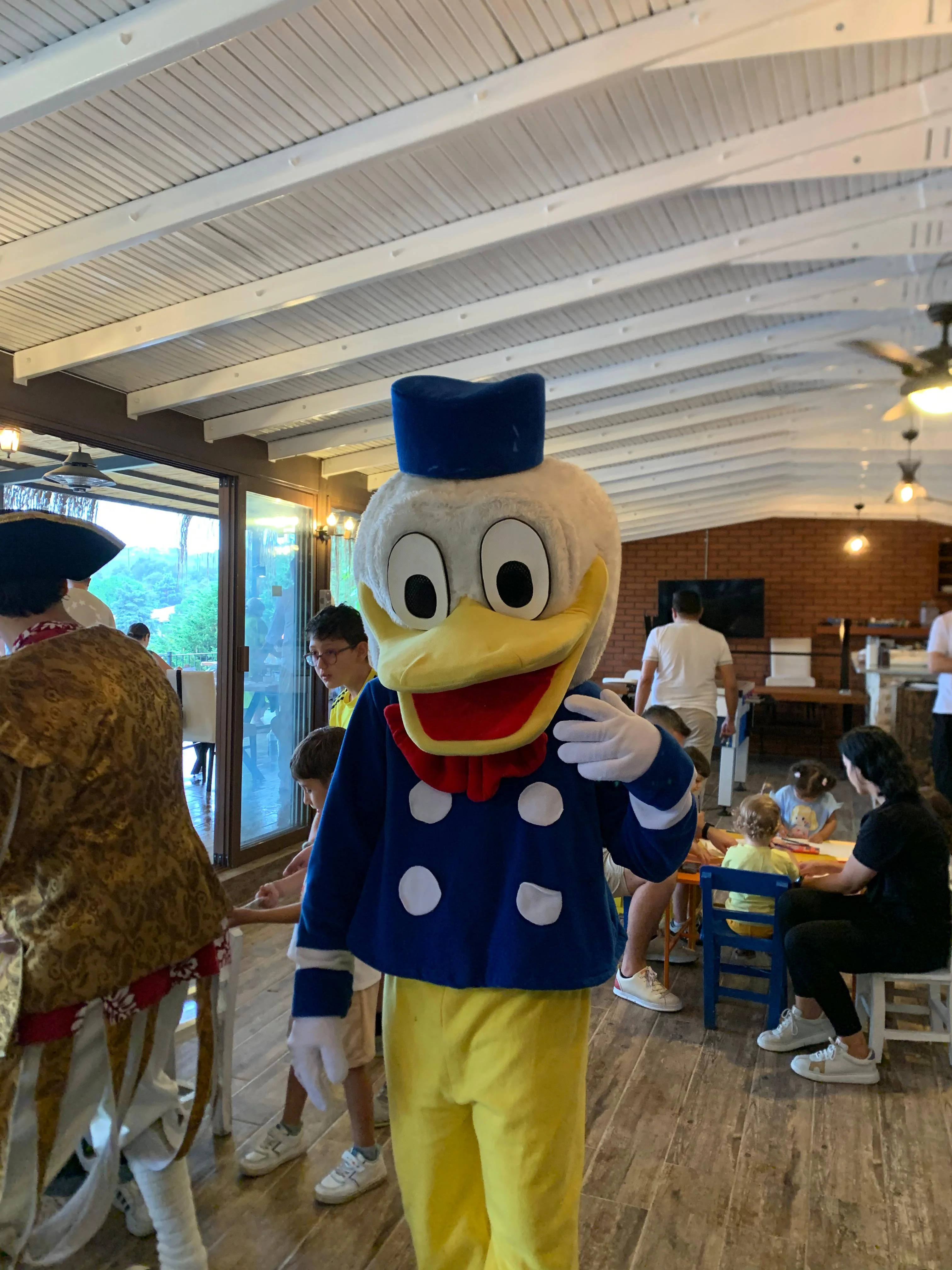 Maskot Kiralama uygulama görseli 2