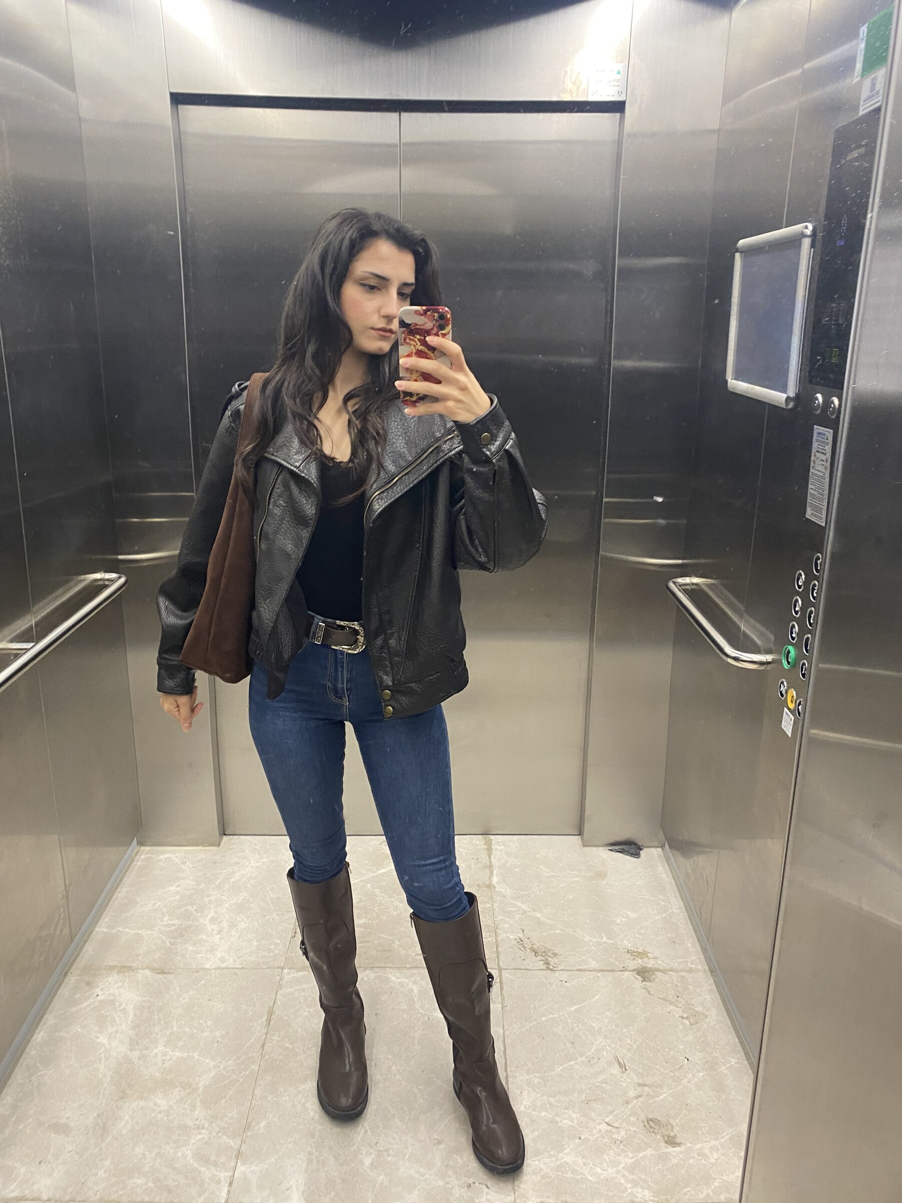 Ayça S. etkinlik hostesi profili