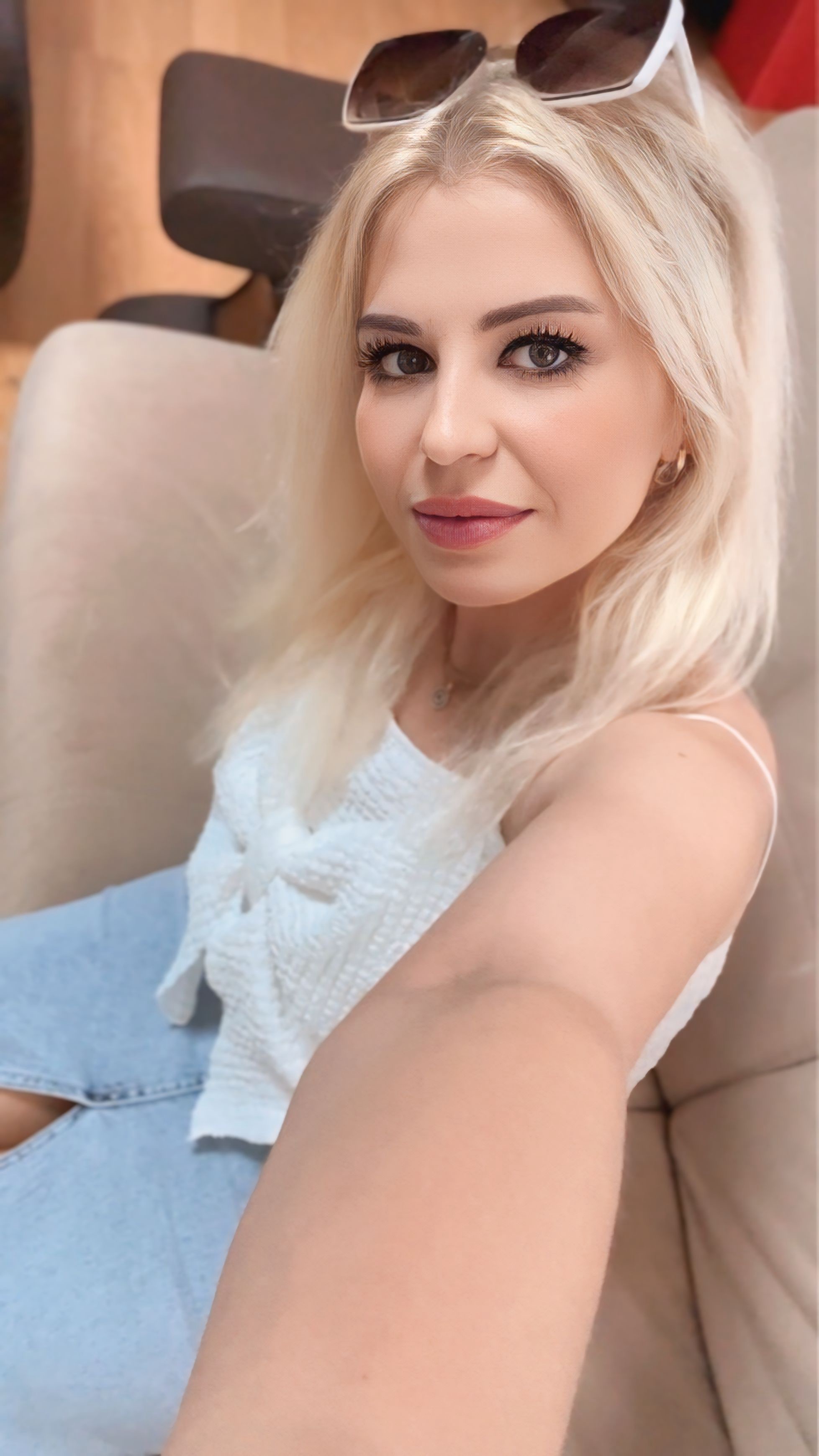 Meryem K.