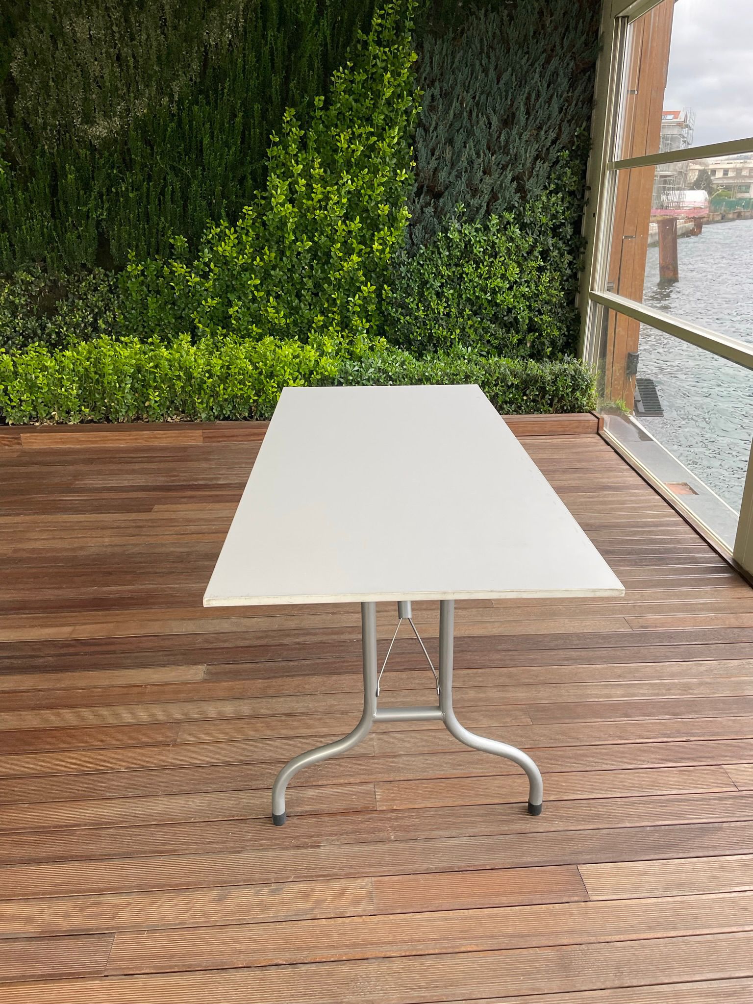 Dikdörtgen Masa (Örtülü) kiralama